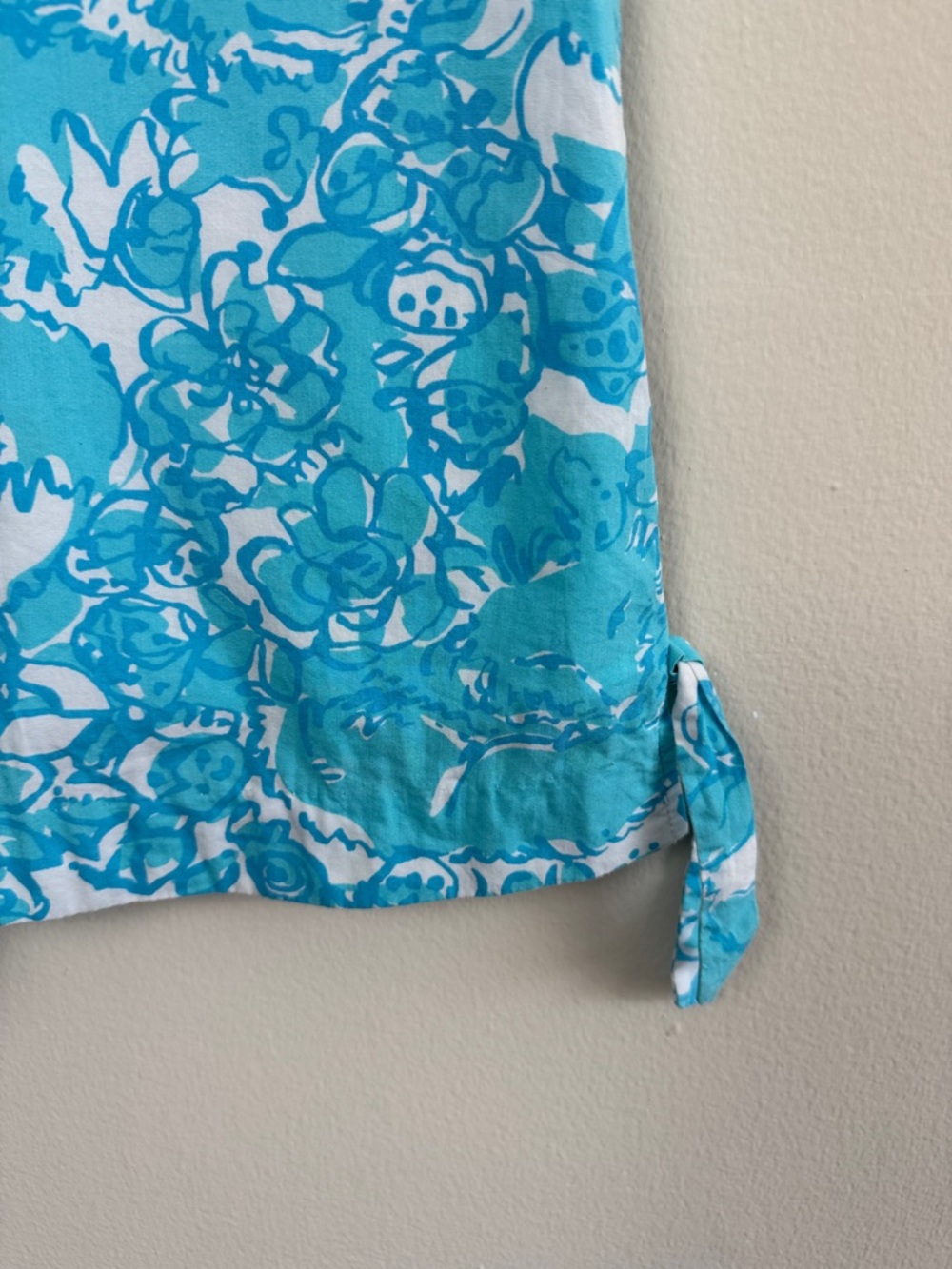 Lilly Pulitzer Girls Little Lilly Classic Shift Dress. Size 5. - Picture 3 of 7